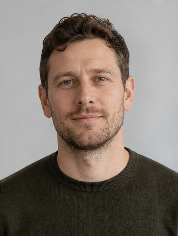 Oliver Bennett